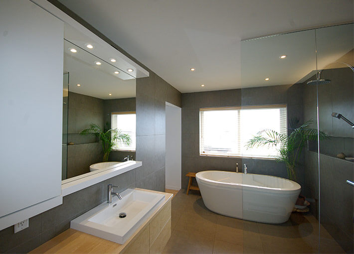 Rénovation majeure et agrandissement résidentiel - Salle de bain